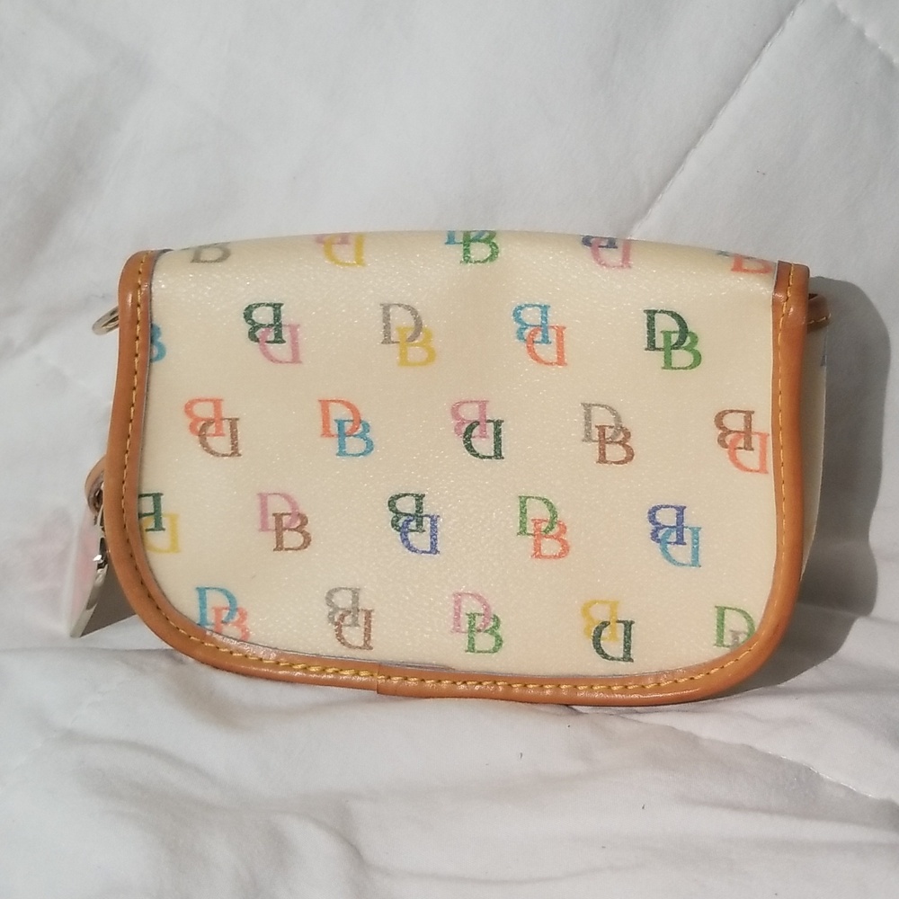 Dooney & Bourke Clutch/wristlet - Picture 2 of 11